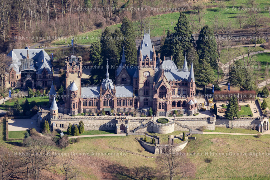 Luftbilder Königswinter-0107 | Luftbildfotografie Burganlage des Schloß Drachenburg in Königswinter im Bundesland Nordrhein-Westfalen. - Realisiert mit Pictrs.com