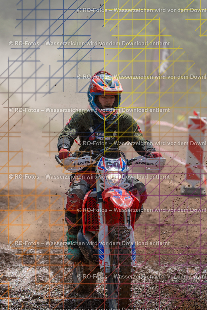 Niederwürzbach 2 Lauf-302 | Sportfotografie von RO-Fotos: Motorsport, Motocross, Enduro, Laufveranstaltungen und Triathlon. Professionelle Fotos von Sportlern und Events. - Realisiert mit Pictrs.com
