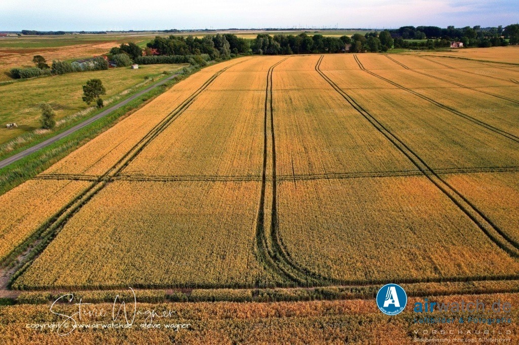 Eider - Hemmerdeich | Entdecken Sie atemberaubende Luftbilder und Fotografien auf airwatch.de - Tauchen Sie ein in eine Welt voller faszinierender Aufnahmen aus der Vogelperspektive.