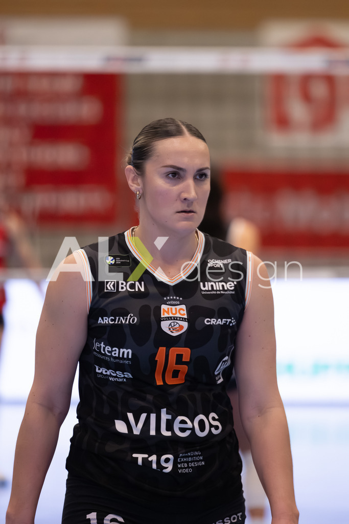 Volleyball I Frauen I Saison 2025-2026 I Volleyball NLA | Women I Round 16 I VC Kanti Schaffhausen - Viteos NUC I 31.01.2026 | 16 Scambray Tia (US) (Viteos NUC) – Außenangriff - Realisiert mit Pictrs.com