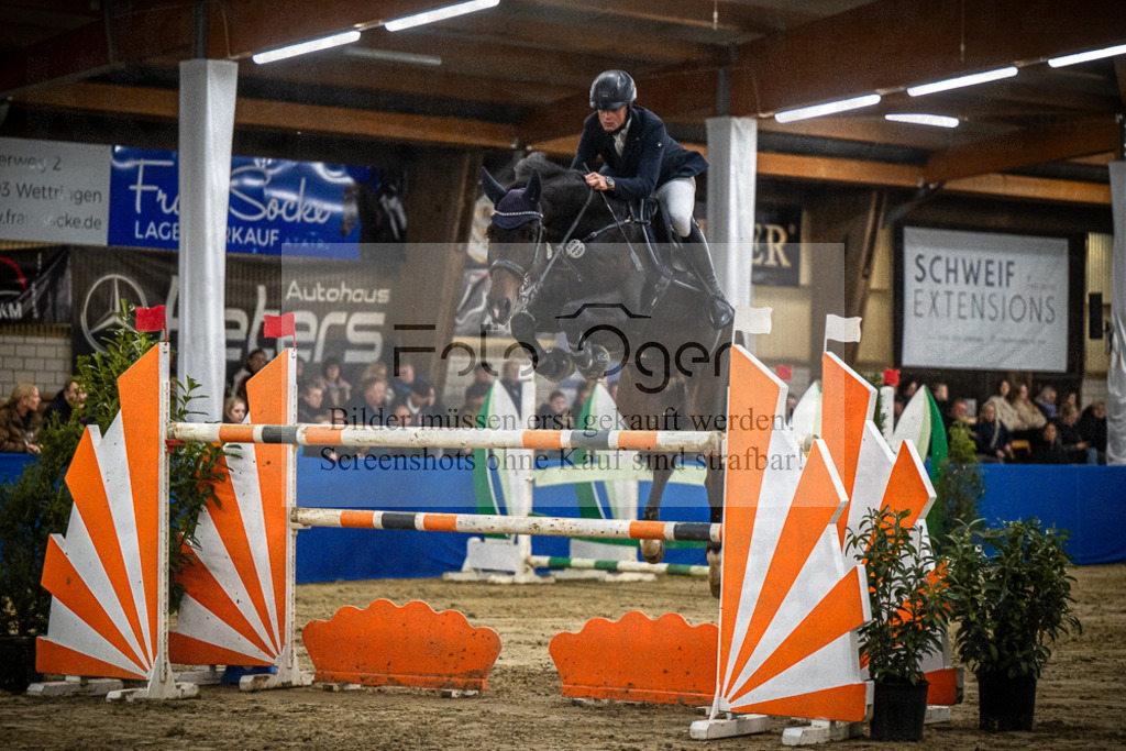 DOS_1545 | Entdecke hochwertige Reitturnierfotos von Foto Oger. Professionell, emotional und authentisch – jetzt Lieblingsmomente im Shop bestellen.Deutschlandweite Turnierfotografie. - Realisiert mit Pictrs.com