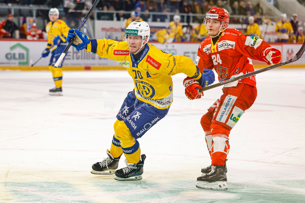 EHCB vs HCD 20260106_wb-1081 | Sportbilder, Sportfotograf, Hochzeits- und Eventfotografin, Flugshows, Portraits und Tiershooting, Aviation, Downhill, Nationalleague, Swissleague, International