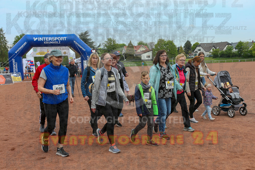 220501_1025_EX1_8446 | Sportfotografie im Rhein-Sieg Kreis, Köln, Bonn, NRW, Rheinland Pfalz, Hessen, etc. Unser Tätigkeitsfeld umfasst den Laufsport vom Volkslauf über den Marathon, Duathlon, Triathon bis zum Ultralauf wie Kölnpfad Ultra oder Schindertrail.