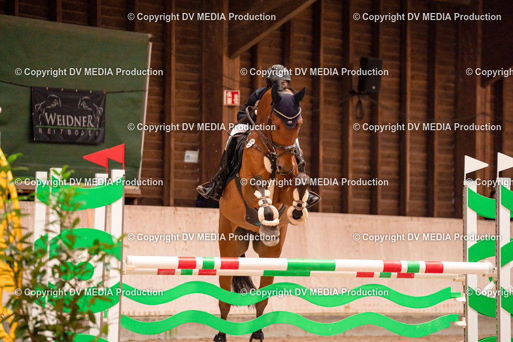 Springen Tag 3-033 | dv-media-shop - Realisiert mit Pictrs.com