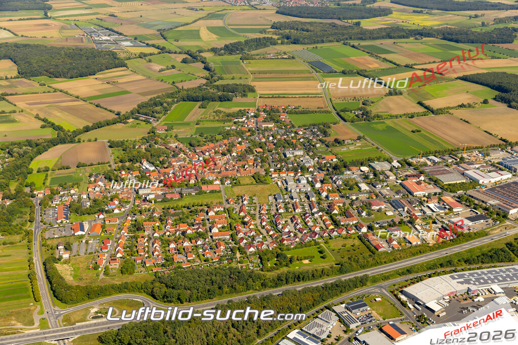 Das Luftbild zeigt :  Schwebheim - Die Luftaufnahme wurde 2023 vom UL-Flugzeug aus erstellt ( keine Drohne ) - Hochauflösende Luftaufnahme - Für grossformatige Ausdrucke geeignet. Die Geschenkidee !Mit Lizenz und Bildrechte bestellbar