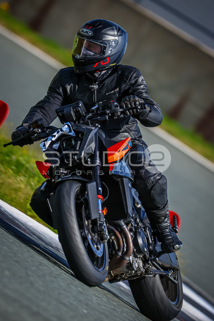 0990-260606BB-011_990 | Deine Full-Service-Agentur für ✔️Videoproduktionen und ✔️Motorsportfotografie Jetzt Angebot anfragen!