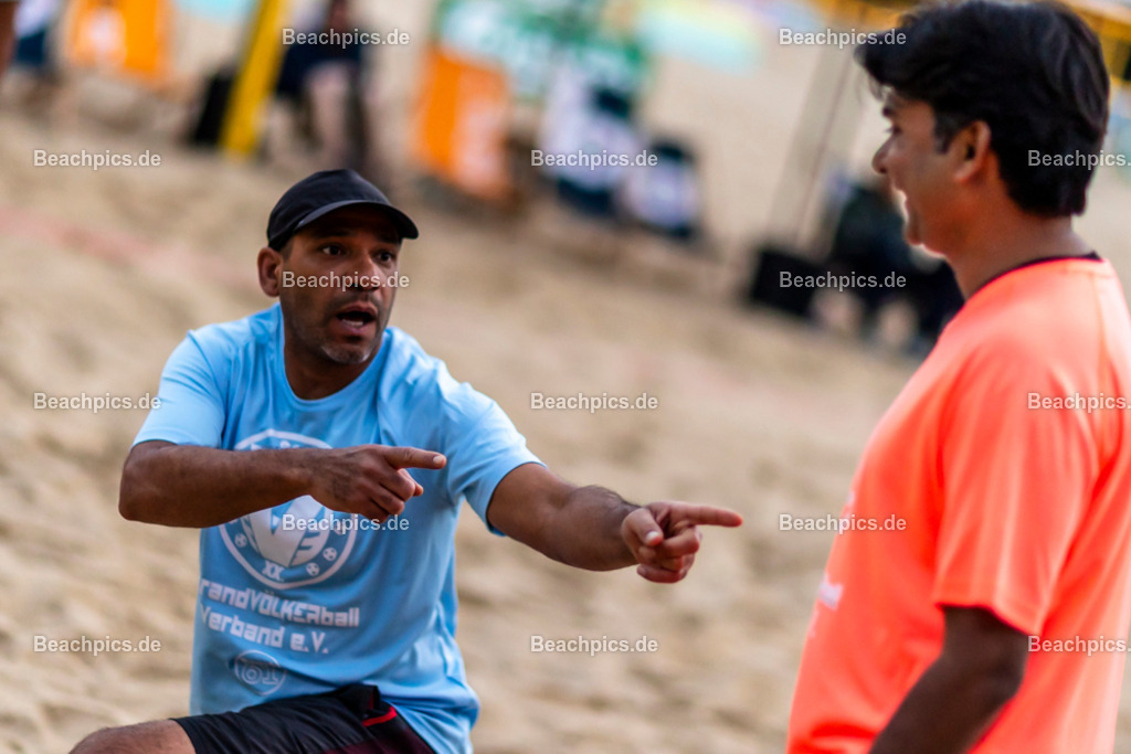 2025-200086716-Strandvölkerball-WM |  24.08.2025; Berlin Foto: Gerold Rebsch - www.beachpics.de