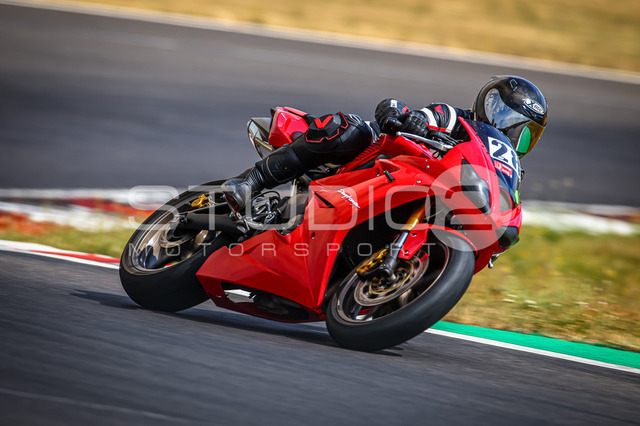 0028-250706LR-009_28 | Deine Full-Service-Agentur für ✔️Videoproduktionen und ✔️Motorsportfotografie Jetzt Angebot anfragen!
