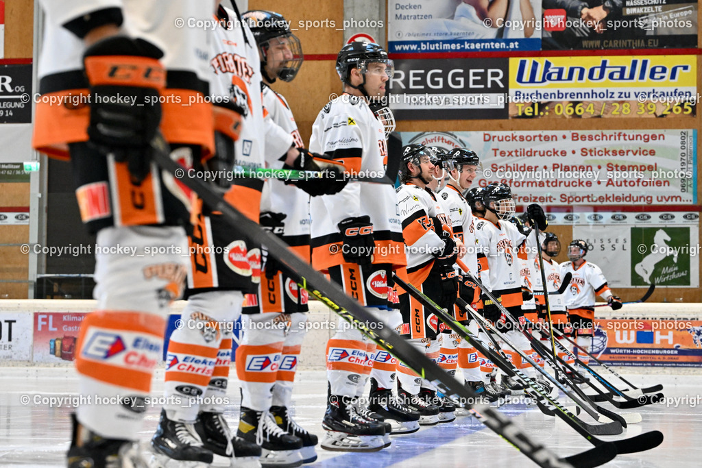 EC Hornets Spittal vs. USC Piraten Velden 18.2.2024 | USC Piraten Velden Mannschaft, EC Hornets Spittal vs. USC Piraten Velden 18.2.2024, EC Hornets Spittal vs. USC Piraten Velden 18.2.2024 am 18.02.2024 in Spittal an der Drau (Eissportzentrum Spittal), Austria, (Photo by Bernd Stefan)