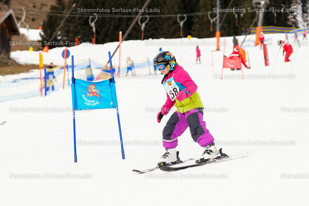 SRF_02.01.2026_0370 | Skirennfotos,Serfaus,Fiss,Ladis,Kinderskirennen,Winter,Tirol,Oberland,skirace,SFL,feelfree,weil wir's genießen,ski,Ski,skifahren,Sonnenplateau, - Realisiert mit Pictrs.com