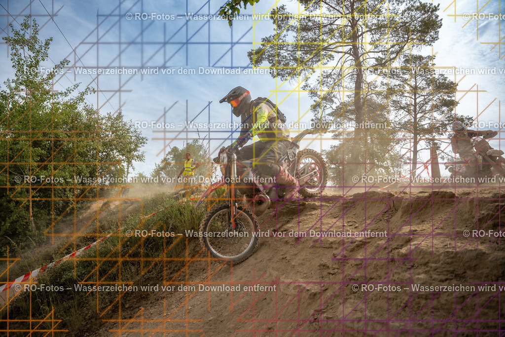 Niederwürzbach 4 Lauf-643 | Sportfotografie von RO-Fotos: Motorsport, Motocross, Enduro, Laufveranstaltungen und Triathlon. Professionelle Fotos von Sportlern und Events. - Realisiert mit Pictrs.com