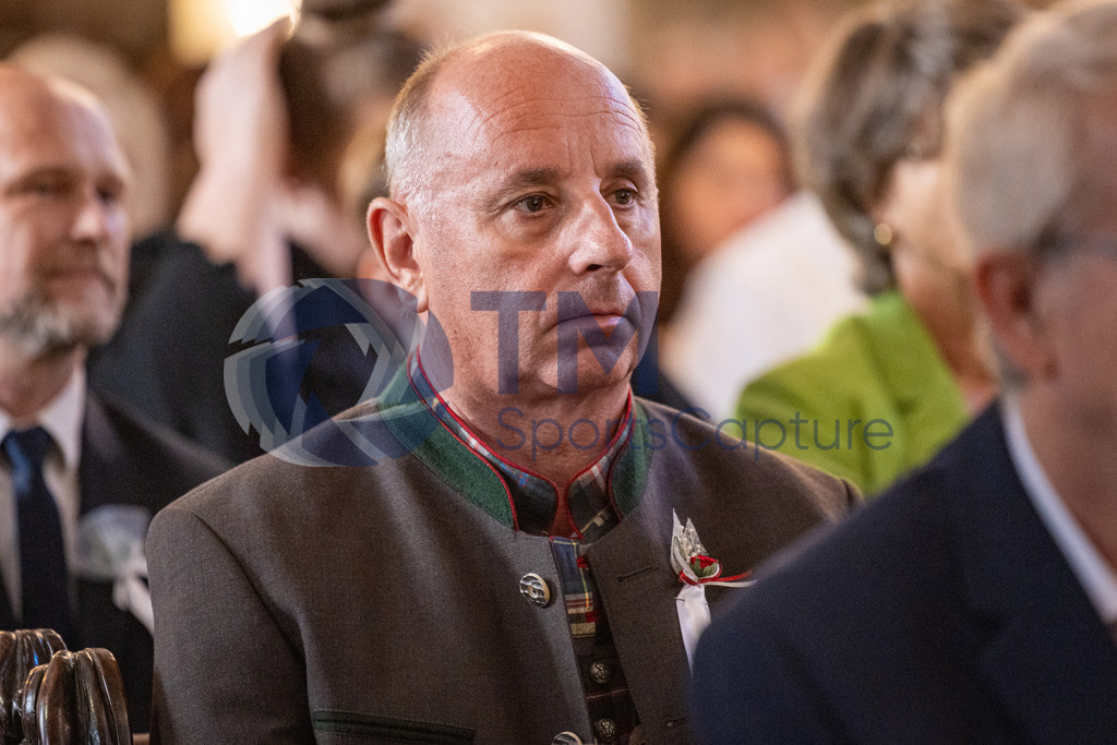 RR5M4635 | Firmung Klagenfurt-Dom 19.05.2024 8 Uhr