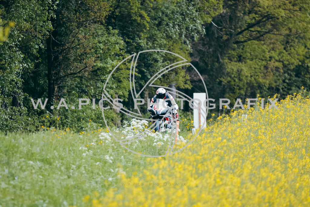 ..... | LANDSHAAG, 21.März.24 - Motorradbergrennen Landshaag, Image shows: 
Photo: WAPICS / Andreas Willdoner