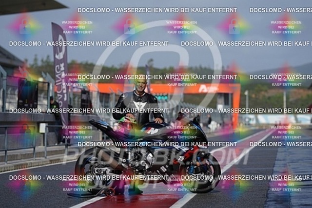 2023_11_03_PBK_21613 | Sportfotografie; SlowMotion; Video; Rennstrecke; Hafeneger; RSE; Speer; Trackday; Motorsportarena; Hockenheimring; Brno; Most; Barcelona; Valencia, Benny; Kaetzmer;