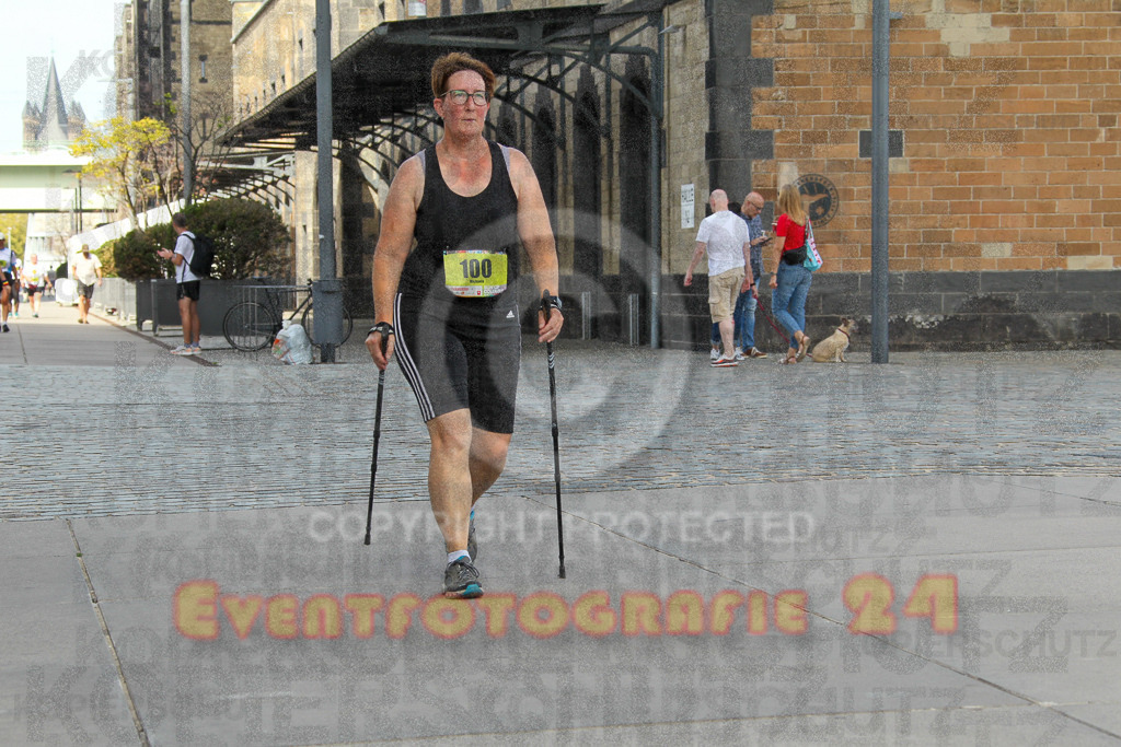 250920_1345_EV4_6601 | Sportfotografie im Rhein-Sieg Kreis, Köln, Bonn, NRW, Rheinland Pfalz, Hessen, etc. Unser Tätigkeitsfeld umfasst den Laufsport vom Volkslauf über den Marathon, Duathlon, Triathon bis zum Ultralauf wie Kölnpfad Ultra oder Schindertrail.