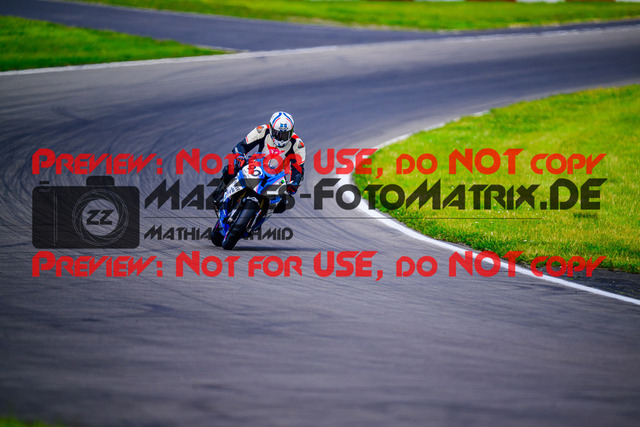 MaZZes_FotoMatrix_240519_6007705_0388 | Fotograf Mathias Schmid
Sportfotograf,
Eventfotograf,
Hochzeitsfotograf,
Portraitfotograf