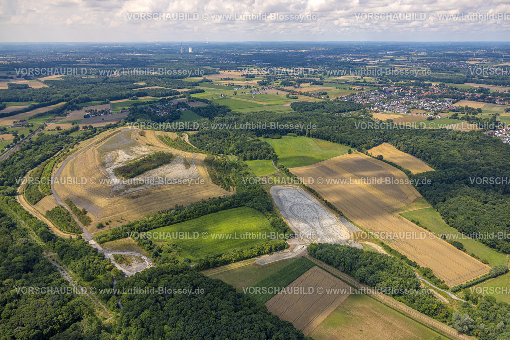 Hamm250702789West | Luftbild, Halde Sundern, Waldgebiet und Fernsicht, Stadtbezirk Pelkum, Hamm, Ruhrgebiet, Nordrhein-Westfalen, Deutschland