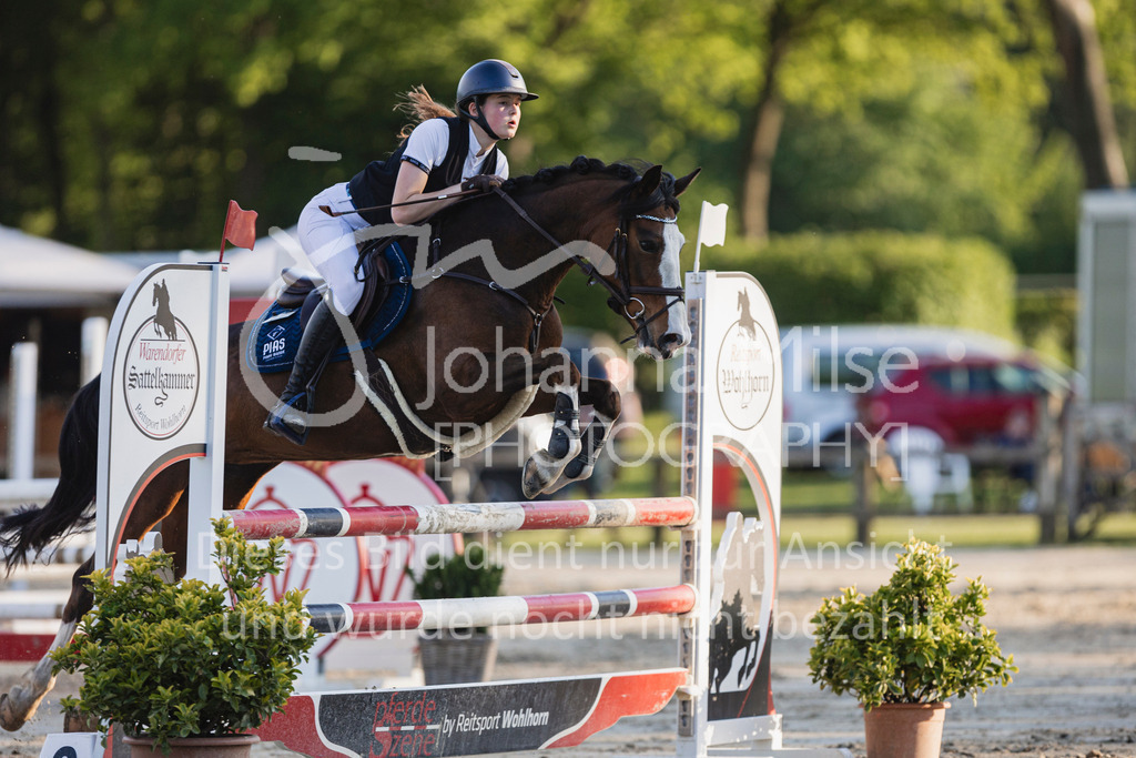 250501_MünsterHandorf_PonyTrophy-374 | Deine schönsten Turniermomente als professionelle Fotos! Entdecke hochwertige Pferdesport-Fotografie im Online-Shop. Jetzt Fotos finden & bestellen!