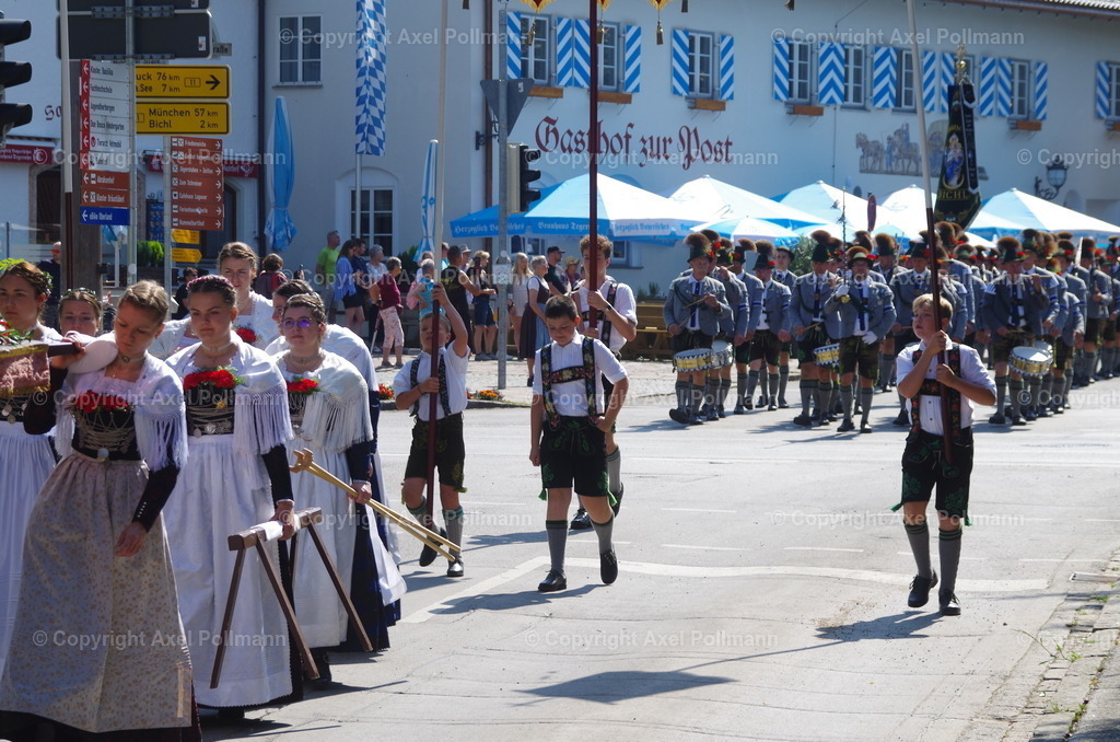 IMGP3962 | fotografiert von Axel PollmannLeonhardi Wallfahrt Benediktbeuern und Murnau, Fronleichnam, Fasching, Landschaft im Loisachtal und Benediktbeuern  - Realisiert mit Pictrs.com