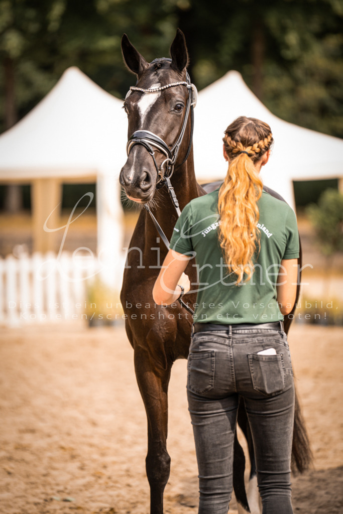 7.Fr00119 | Leoni Ertmer Photography - Realisiert mit Pictrs.com