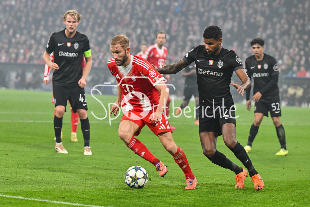FC Bayern München - Sporting Lissabon | MUNICH, GERMANY - 09. DECEMBER: im Duell Konrad LAIMER (FC Bayern Munich 27) und Matheus REIS (Sporting CP 2) während dem Match zwischen dem FC Bayern München und Sporting Lissabon am 6. Spieltag der UEFA Champions League Ligaphase in der Allianz Arena