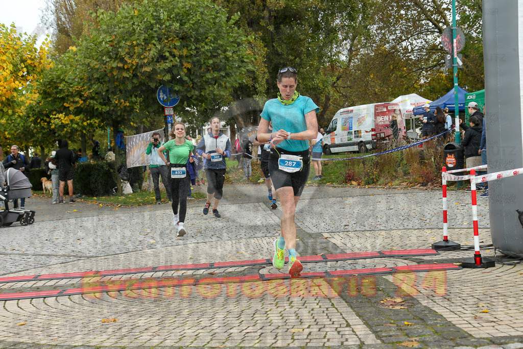 241020_1018_EX1_8639 | Sportfotografie im Rhein-Sieg Kreis, Köln, Bonn, NRW, Rheinland Pfalz, Hessen, etc. Unser Tätigkeitsfeld umfasst den Laufsport vom Volkslauf über den Marathon, Duathlon, Triathon bis zum Ultralauf wie Kölnpfad Ultra oder Schindertrail.