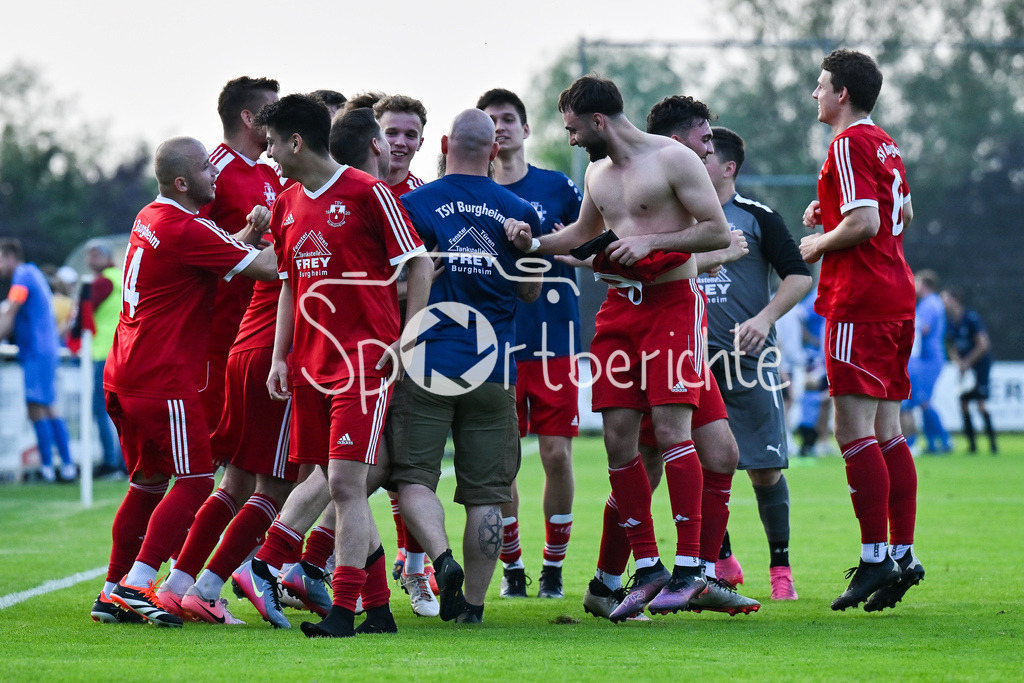SpVgg Auerbach-Streitheim - TSV Burgheim | Professionelle Sportfotos aus den Bereichen Fußball, Eishockey, Handball und vieles mehr. Ob Sieg oder Niederlage