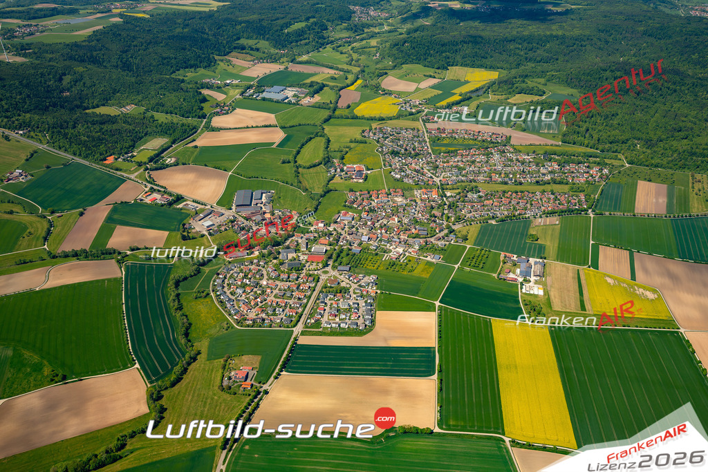 Luftaufnahme von Michelfeld - Die Luftaufnahme wurde 2025 vom UL-Flugzeug heraus erstellt ( keine Drohne ) - Hochauflösende Luftaufnahme - für professionelle Ausdrucke geeignet. Die Geschenkidee !Mit Lizenz und Bildrechte bestellbar