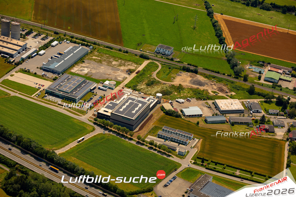 Das Luftbild zeigt :  Geisingen - Die Luftaufnahme wurde 2024 vom UL-Flugzeug aus erstellt ( keine Drohne ) - Hochauflösende Luftaufnahme - Für grossformatige Ausdrucke geeignet. Die Geschenkidee !Mit Lizenz und Bildrechte bestellbar