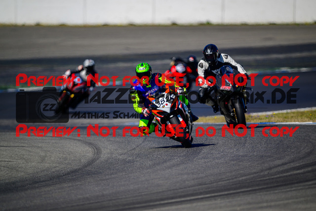 MaZZes_Fotomatrix_20250407_6007705_6227 | ROT