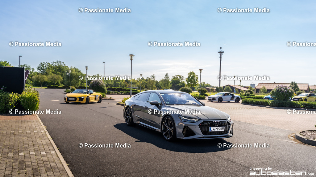 DSC09376 | Passionate Media, dein Fotograf aus Brandenburg, Märkisch Oderland, im Bereich Motorsport, Autos und Motorräder sowie Events und auch Hunde. Shootings oder auch Eventbegleitungen können bei mir gebucht we