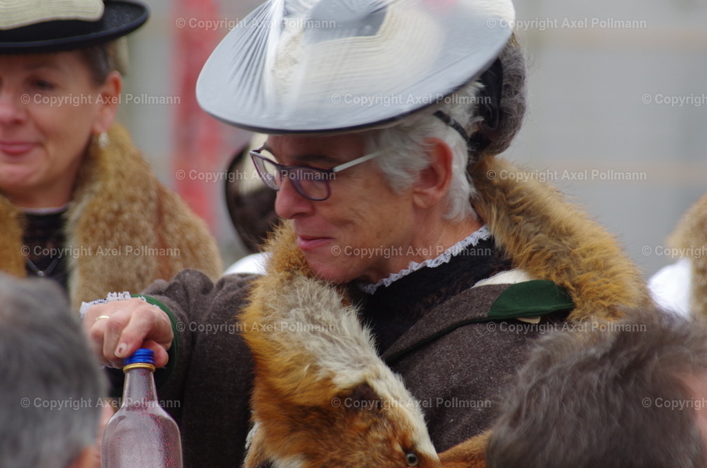 IMGP9574 | fotografiert von Axel PollmannLeonhardi Wallfahrt Benediktbeuern und Murnau, Fronleichnam, Fasching, Landschaft im Loisachtal und Benediktbeuern  - Realisiert mit Pictrs.com