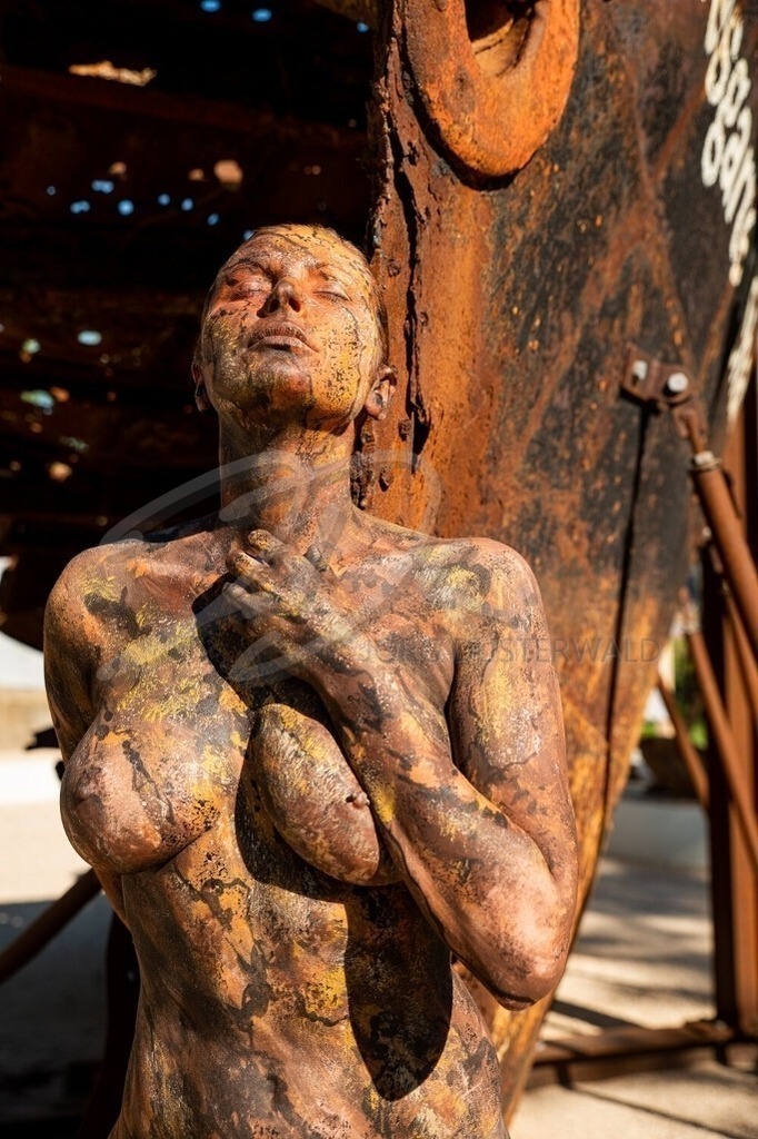 Camouflage-ROST_3576a2 | #021 | Modell: Fee | Foto: Mario Mach - Realisiert mit Pictrs.com