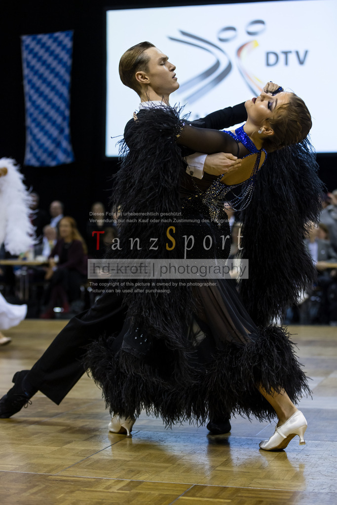 20241102_DC_HGR_Std_09311 | Tanzsportbilder, Standardtanz, Lateintanz, WDSF, DTV, LTVB, dancecomp, goc, hessen tanzt, blaues band der spree, walzer, tango, wiener walzer, slowfox, quickstepp, samba, rumba, cha-cha-cha, paso doble. jive, hd-kroft photography, turniertanzsport