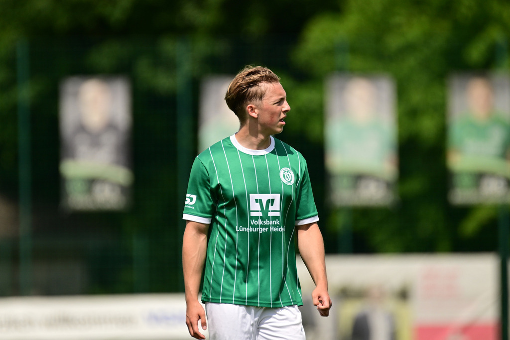 Fußball I Herren I Saison 2024-2025 I 1. Kreisklasse I 26. Spieltag I TSV Elstorf - TV Meckelfeld II | Der Sportfotograf. - Realisiert mit Pictrs.com