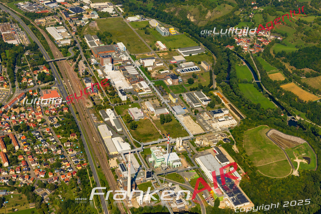 Schöne Luftaufnahme als Geschenk in Schwarza Gewerbegebiet Rudolstadt - Die Luftbildaufnahme wurde 2025 vom UL-Flugzeug heraus erstellt ( keine Drohne ) - Hochauflösende Luftaufnahme -Nicht vergleichbar mit Google Maps oder Satelittenbilder- Die Geschenkidee !Mit Lizenz und Bildrechte bestellbar