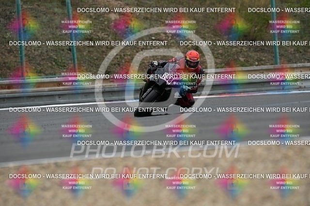 2025_07_25_PBK_13265 | Sportfotografie; SlowMotion; Video; Rennstrecke; Hafeneger; RSE; Speer; Trackday; Motorsportarena; Hockenheimring; Brno; Most; Barcelona; Valencia, Benny; Kaetzmer;