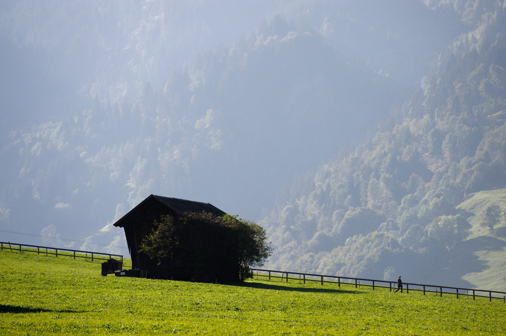 Holzhuette auf Bergwiese | Austria - September 19, 2010: Holzhuette auf Bergwiese. - Realisiert mit Pictrs.com