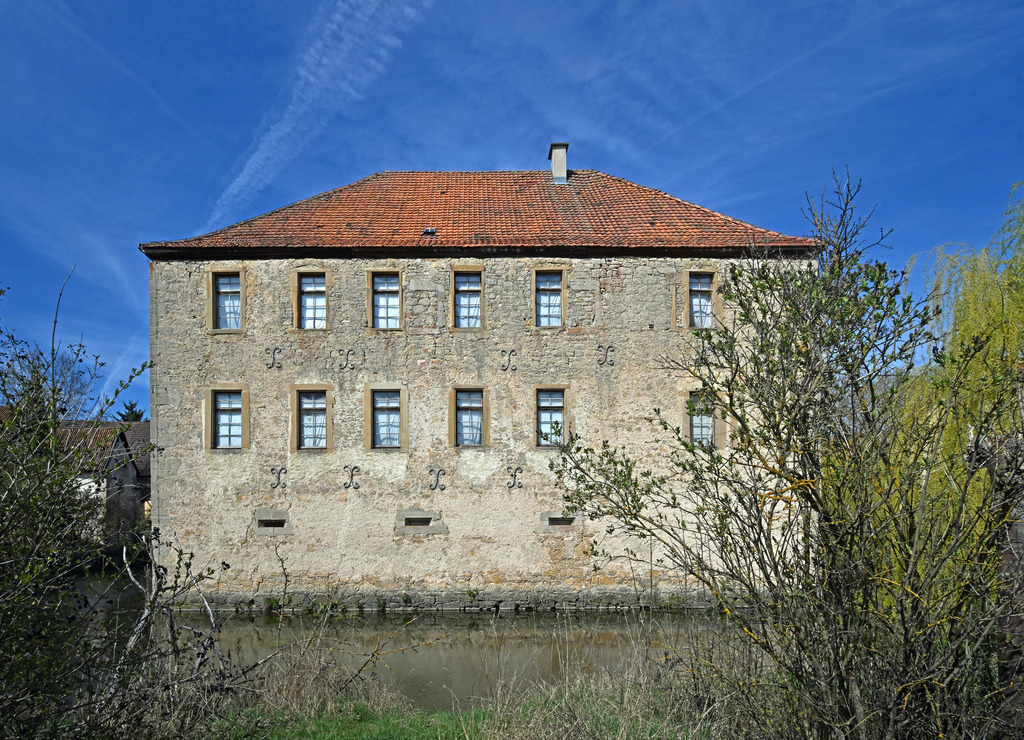 Wasserschloß02 | lucisnaturbilder - Realisiert mit Pictrs.com