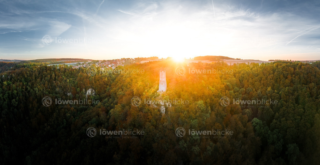 Ödenturm am Herbstmorgen | löwenblicke | shop