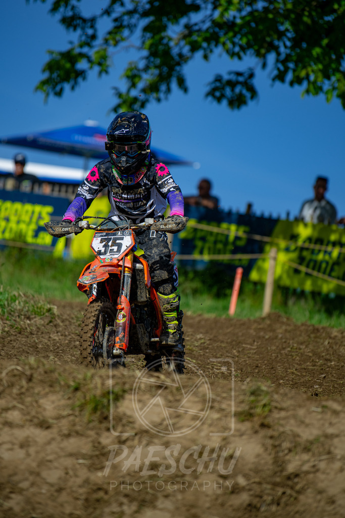85 er (285) | Paeschuphoto Shop - Wer nicht sucht der auch nicht findet.Ob Motocrossbilder oder von einem besuchtem Spiel, Hauptsache Action. - Realisiert mit Pictrs.com