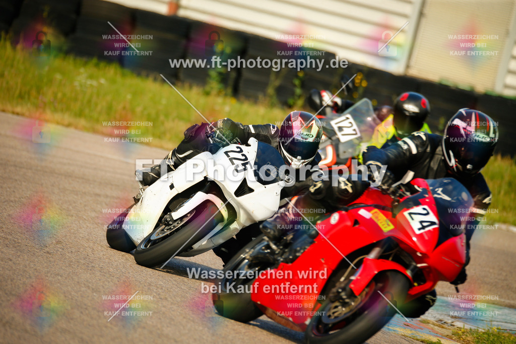 _MOT5473 | Hier findet Ihr Bilder von Touristenfahrten auf der Nürburgring Nordschleife oder von anderen Veranstaltungen die ich besucht habe. Viel Spass beim Durch Schauen 