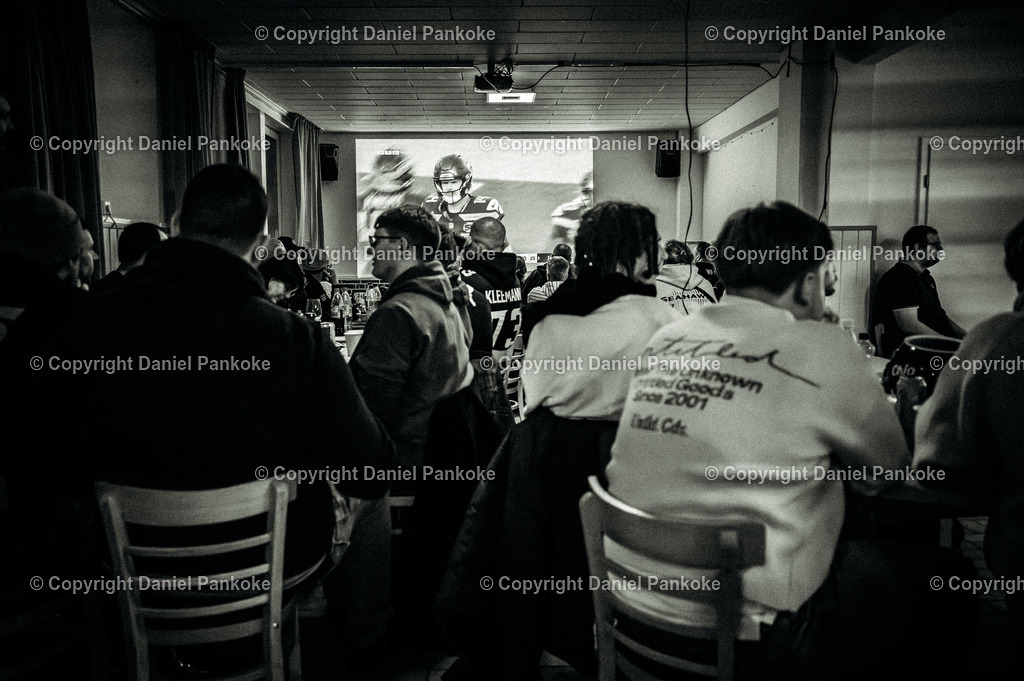 Superbowl 60 Watchparty Sealords Flensburg (20 von 50) | dp-photography - Realisiert mit Pictrs.com