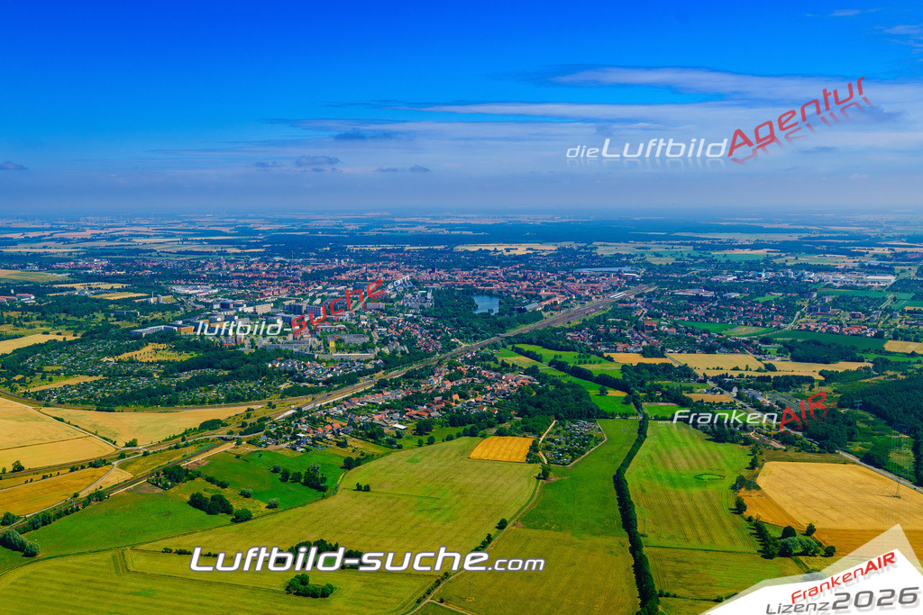 Das Luftbild der Stadt Standal wurde 2018 vom Flugzeug heraus erstellt (keine Drohne) Aufnahmehöhe ca.400 Meter- hohe Auflösung für beste Druck-Qualität