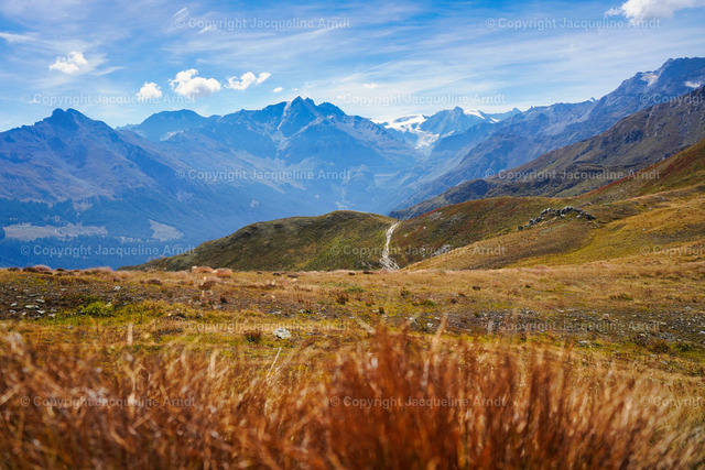 Berge_ | Fotografie Photography Dresden Photoshooting  Fotoshooting Fotografin Dresdencity Bilder  Foto Dresdenvideos Kalender Postkarten Bilderdownload Portrait Hochzeitsfotografie Familienfotos Bewerbungsbilder Studiofotografie Fotograf Dresdenbilder Business - Realisiert mit Pictrs.com