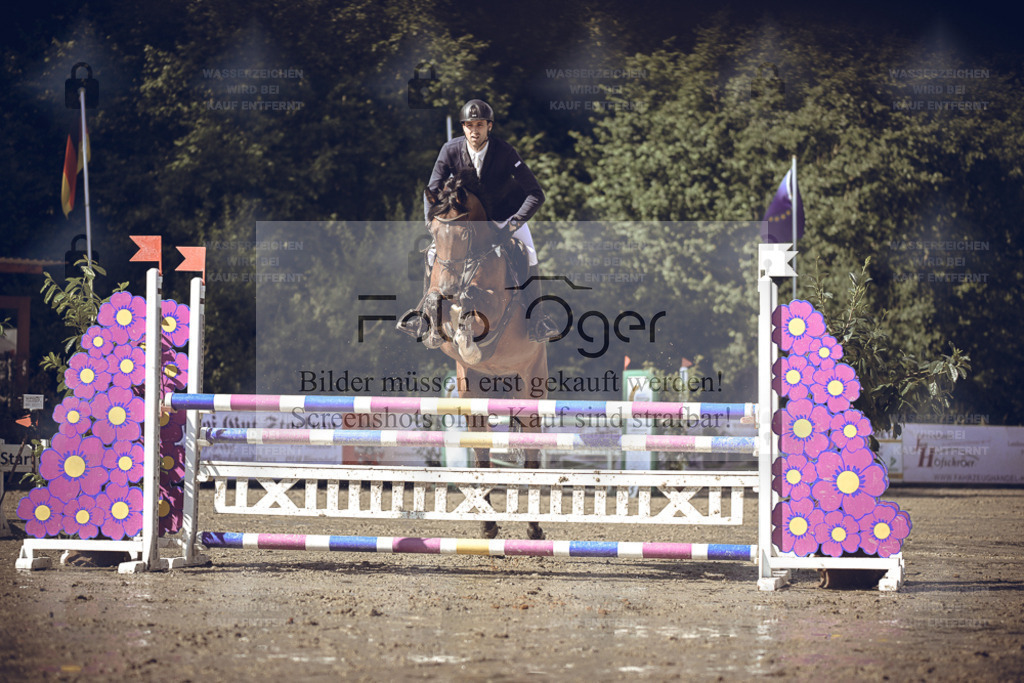 20240530-DOS_0650 | Entdecke hochwertige Reitturnierfotos von Foto Oger. Professionell, emotional und authentisch – jetzt Lieblingsmomente im Shop bestellen. - Realisiert mit Pictrs.com