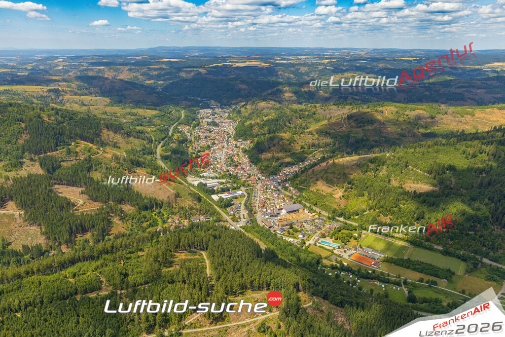 Luftaufnahme von Wallenfels Vs Google Maps- Die Luftaufnahme wurde 2025 vom UL-Flugzeug heraus erstellt ( keine Drohne ) - Hochauflösende Luftaufnahme - für professionelle Ausdrucke geeignet. Die Geschenkidee !Mit Lizenz und Bildrechte bestellbar