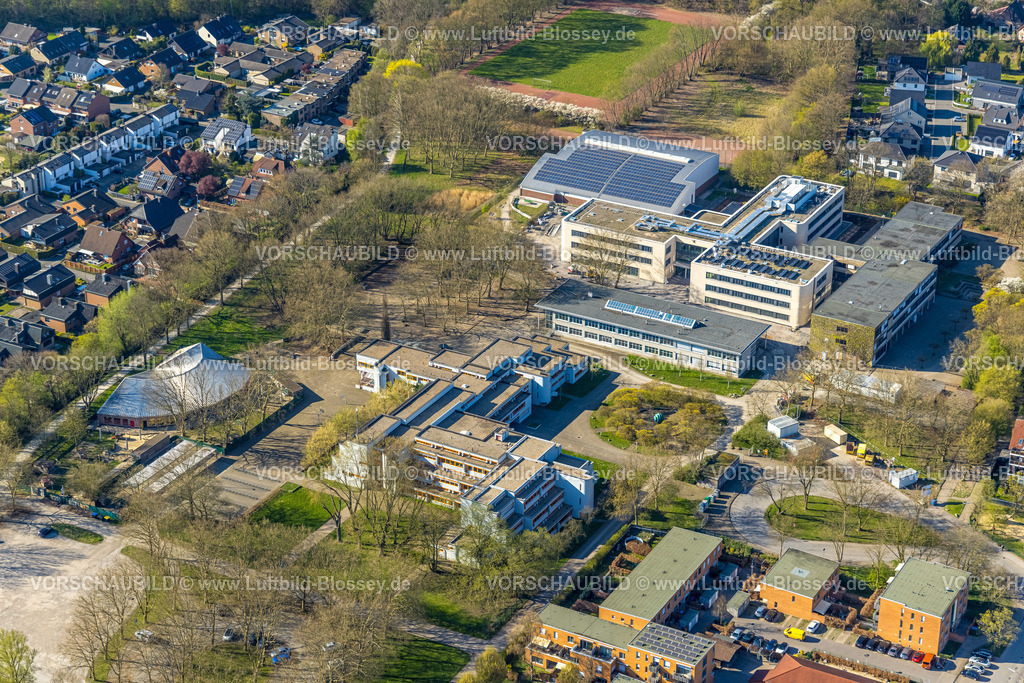 Luenen250404394 | Luftbild, Schulzentrum Altlünen, Realschule und Gymnasium, Kita Kleiner Kreisel Lünen e.V., Nordlünen, Lünen, Ruhrgebiet, Nordrhein-Westfalen, Deutschland