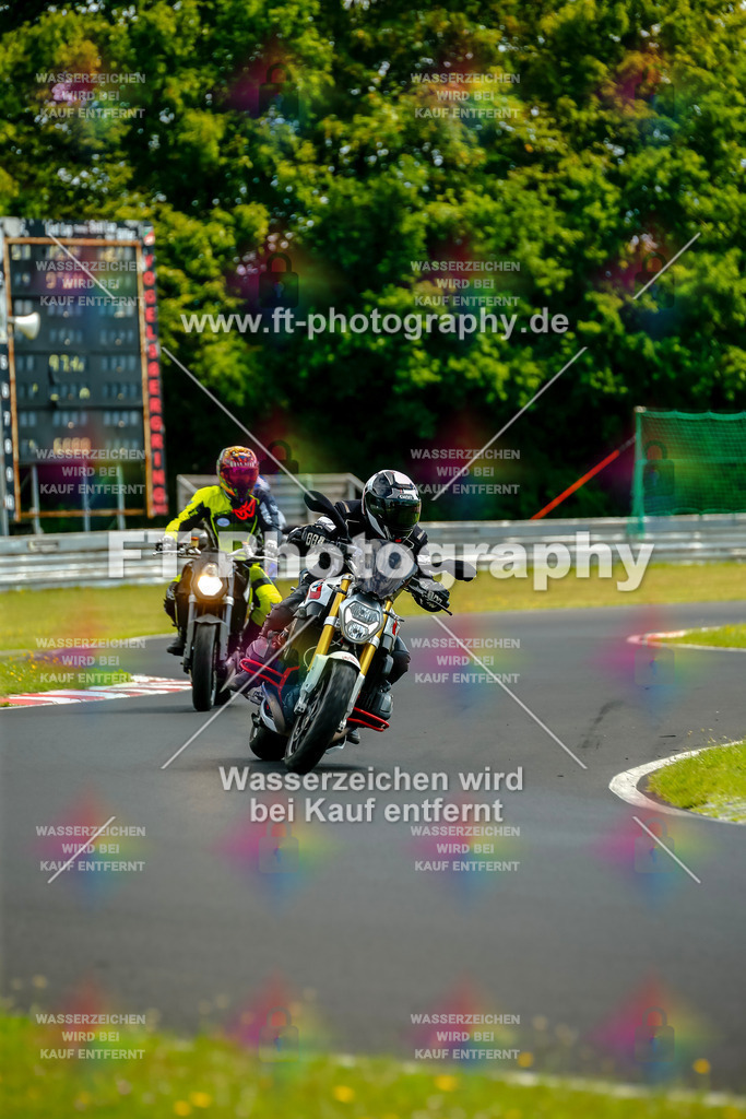 VBK-4798 | Hier findet Ihr Bilder von Touristenfahrten auf der Nürburgring Nordschleife oder von anderen Veranstaltungen die ich besucht habe. Viel Spass beim Durch Schauen 
