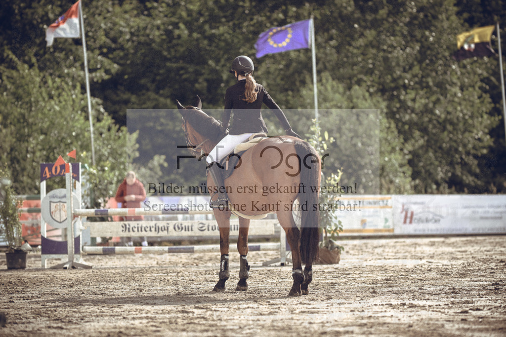 20240531-DOS_9290 | Entdecke hochwertige Reitturnierfotos von Foto Oger. Professionell, emotional und authentisch – jetzt Lieblingsmomente im Shop bestellen.Deutschlandweite Turnierfotografie. - Realisiert mit Pictrs.com